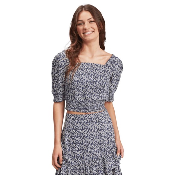 2 Roxy Tops Size small - Picture 3 of 8